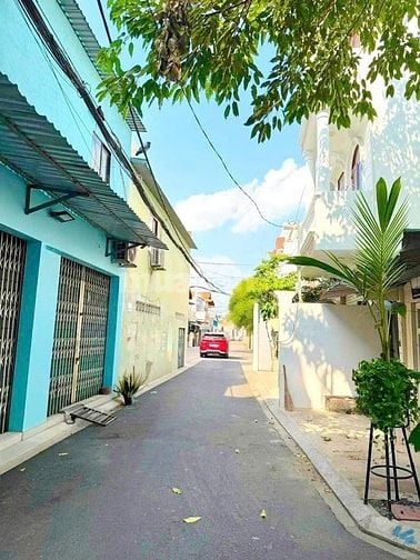 Hot, Bán gấp Nhà đẹp 5 Tầng Tân Thành, Tân Phú, 53m2, hẻm xe hơi thông