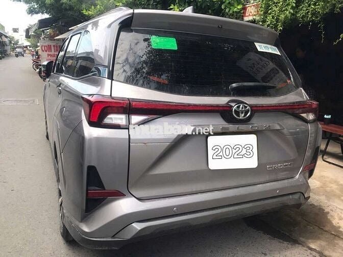Toyota Veloz Cross 1.5 CVT 2023 Tự động