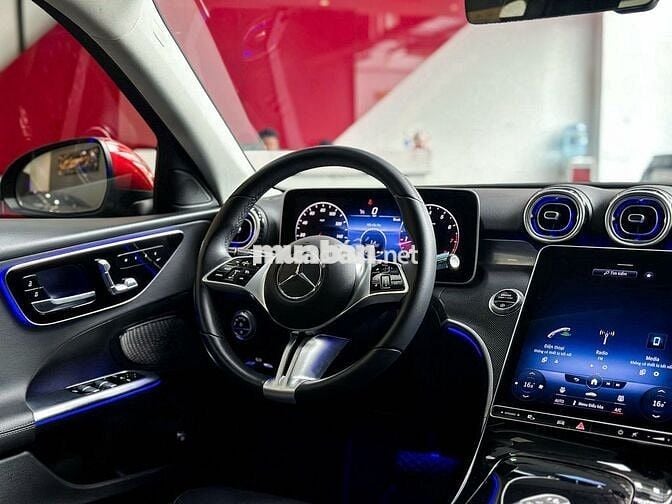 Mercedes C200 Avantgarde 2022 Đỏ 40.000 dặm