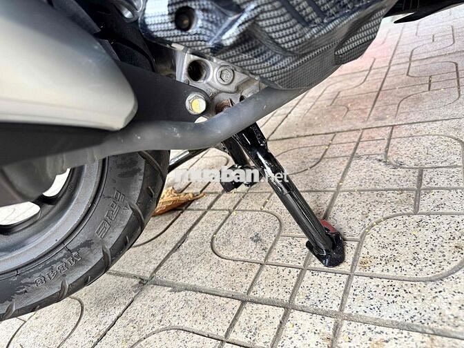 Honda Lead 125cc 2023 4 van Bạc