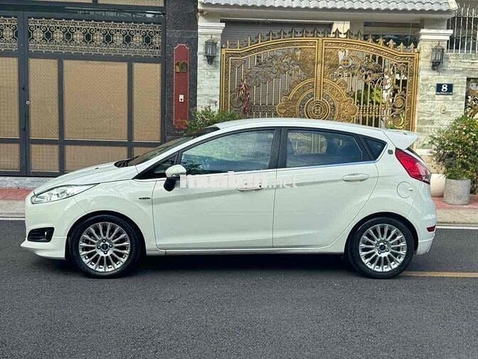Ford Fiesta 1.0L 2014 Trắng 105.000 Km
