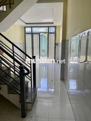 BÁN NHÀ GẦN HẺM XE HƠI – 5,8 X 15 - 4PN - 6WC - QUỐC LỘ 50 - HƠN 4 TỶ 