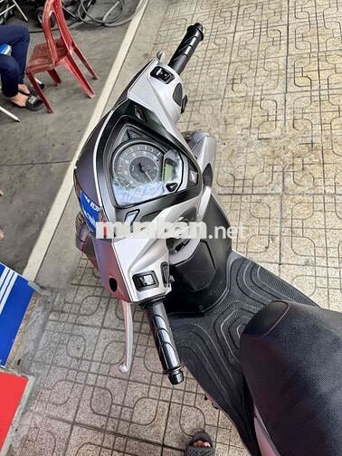 Honda Lead 125cc 2023 4 van Bạc