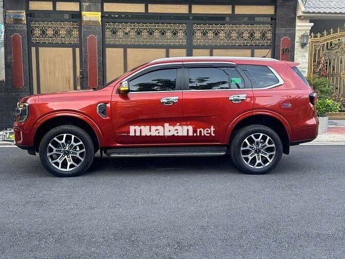 Everest Titanium 2023 1 cầu-30000km