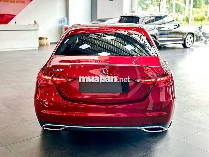 Mercedes C200 Avantgarde 2022 Đỏ 40.000 dặm