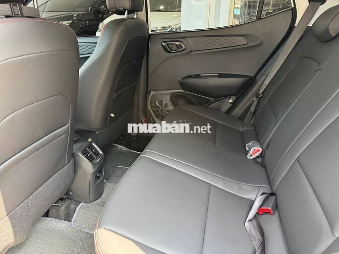 Hyundai i10 1.2 AT Hatchback 2025 Trắng | 9,000 Km