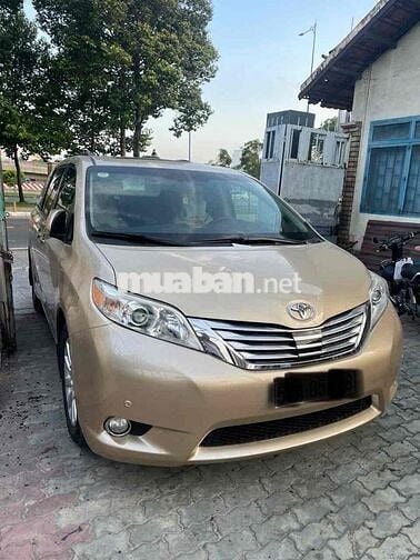 Toyota Sienna Limited 2010 3.5 - 2010