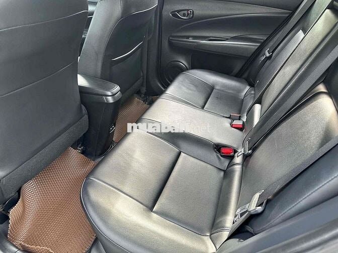 Toyota Vios 2025 Số sàn 30000 km Vàng cát
