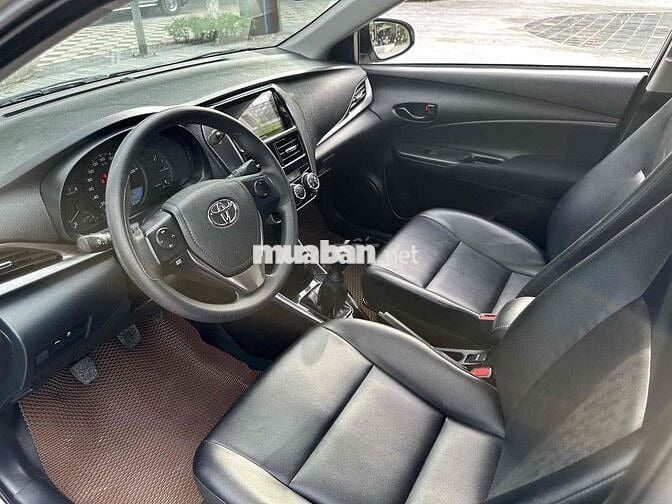 Toyota Vios 2025 Số sàn 30000 km Vàng cát