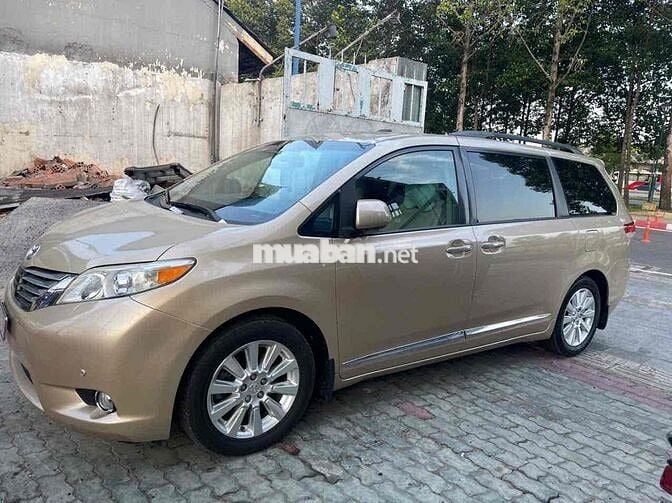 Toyota Sienna Limited 2010 3.5 - 2010