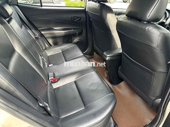 Toyota Vios 2025 Số sàn 30000 km Vàng cát