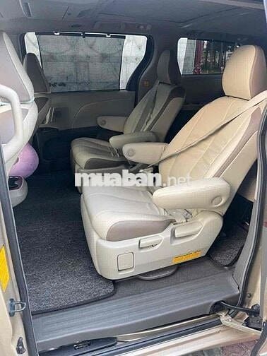 Toyota Sienna Limited 2010 3.5 - 2010