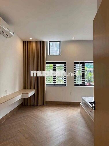 161CHO THUÊ NHÀ ĐẸP 2 TẦNG DIỆN TÍCH LỚN 100M²-CÁCH BIỂN VÀI BƯỚC CHÂN