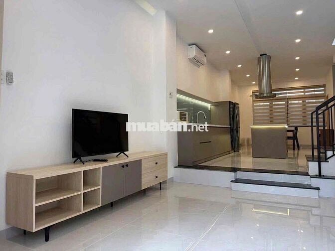 161CHO THUÊ NHÀ ĐẸP 2 TẦNG DIỆN TÍCH LỚN 100M²-CÁCH BIỂN VÀI BƯỚC CHÂN