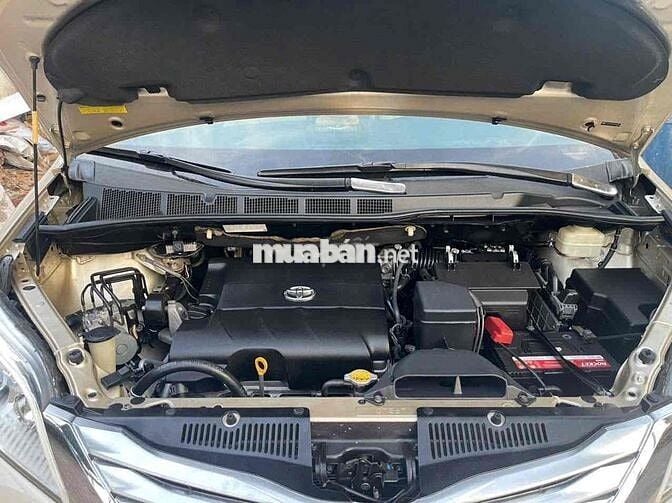 Toyota Sienna Limited 2010 3.5 - 2010