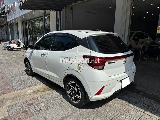 Hyundai i10 1.2 AT Hatchback 2025 Trắng | 9,000 Km