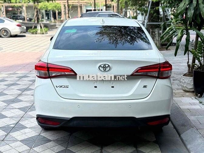 Toyota Vios E 2024 CVT Trắng 48000 km