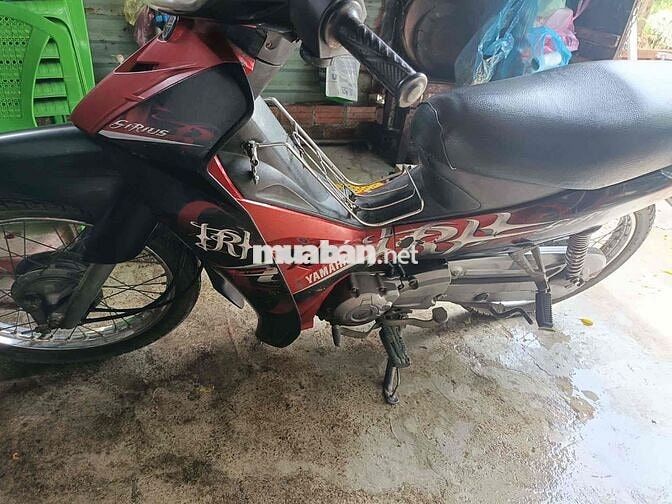 Yamaha Sirius Đỏ đen