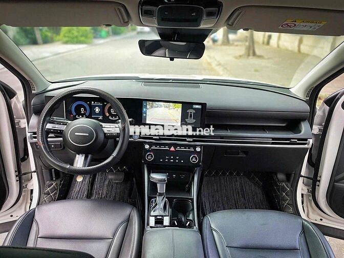 Hyundai Tucson 2025 Xăng 9000 km Trắng