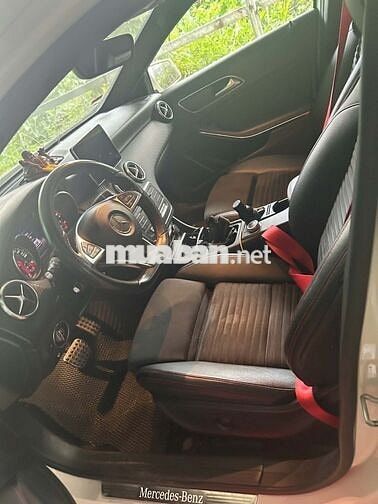 Mercedes-Benz A250 2015 Trắng 10.000 km