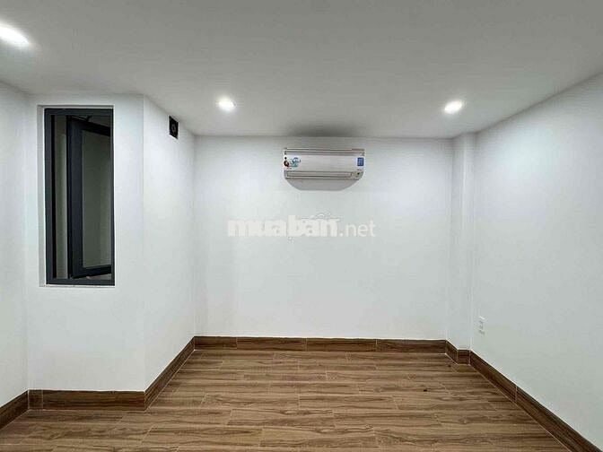 Cho thuê nhà có thang máy đường Bình Lợi. DT 88m2 gồm 5PN. Giá 28tr/th
