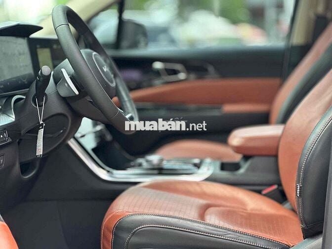 KIA CARNIVAL 2.2D SIGNATURE 2023 Trắng CTY XHĐ