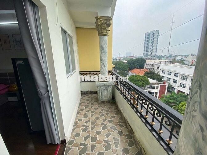 CHDV đầy đủ tiện nghi bancol mặt tiền đường