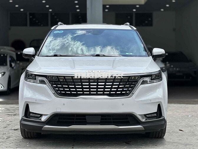 KIA CARNIVAL 2.2D SIGNATURE 2023 Trắng CTY XHĐ