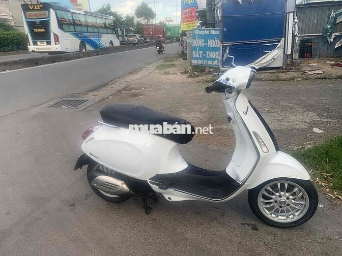 Piaggio Vespa Primavera 125 3V ie 2016 Trắng