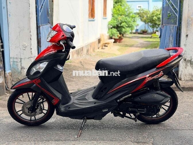 Kymco Candy 50cc - xe đẹp zin nguyên xe