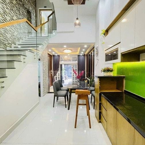 Chính chủ bán gấp nhà Nơ  Trang Long F13 Bình Thạnh.Giá chỉ 4 tỷ 752 