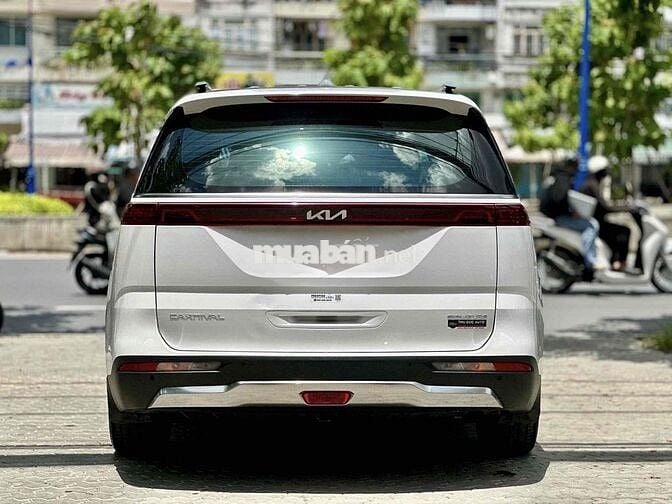 KIA CARNIVAL 2.2D SIGNATURE 2023 Trắng CTY XHĐ