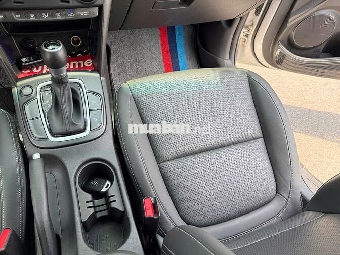 Hyundai Kona Đặc Biệt 2.0 AT 2021 Trắng | 48000 Km