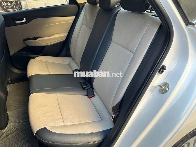 Hyundai Accent ATH 2019 Trắng