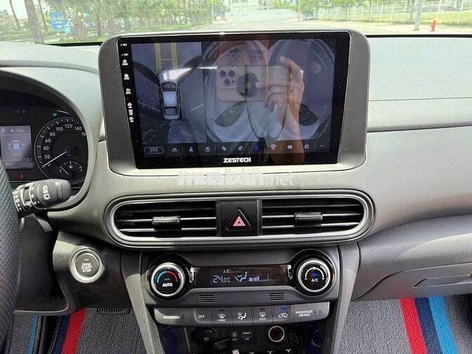 Hyundai Kona Đặc Biệt 2.0 AT 2021 Trắng | 48000 Km