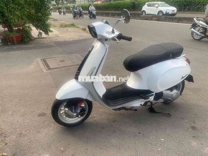 Piaggio Vespa Primavera 125 3V ie 2016 Trắng