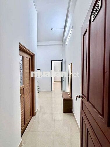 👉 Căn 1 phòng ngủ full nội thất ở ngay Bạch Đằng