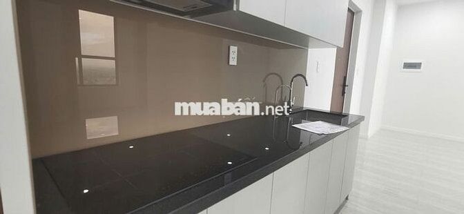 Cho thuê căn hộ gần trường ĐH Nhân Văn