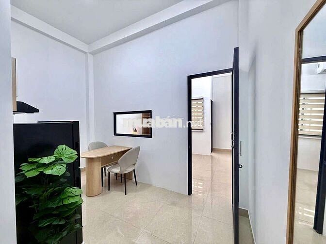 👉 Căn 1 phòng ngủ full nội thất ở ngay Bạch Đằng