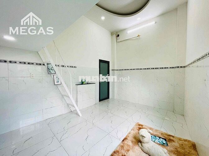 ✨ CHDV có gác TRỐNG SẴN thoáng mát và rộng rãi CHÍNH CHỦ CHO THUÊ