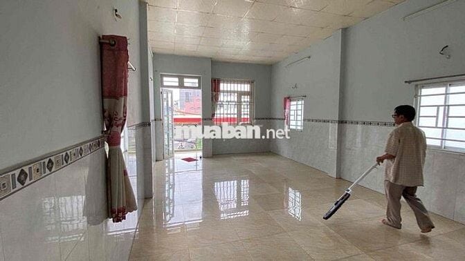 Cần cho thuê nhà mt kinh doanh khuông việt 5x30m 1 lửng 1 lầu 5pn 16tr