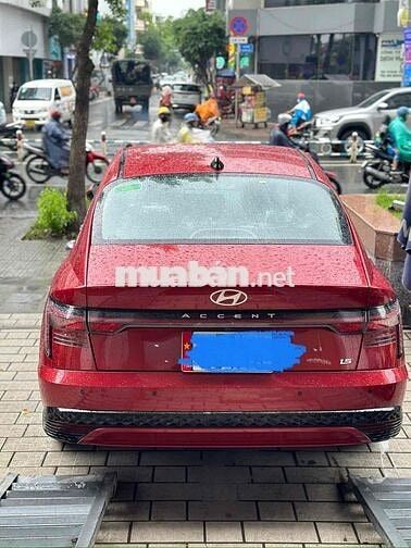 Hyundai Accent cao cấp 2024 Đỏ 20.000km