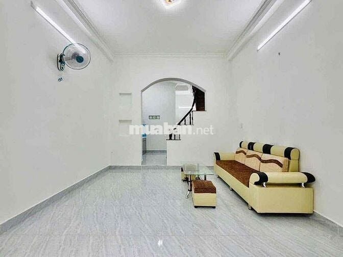GẤP CHỈ 4.5 TỶ 4*10M -2 TẦNG - HẺM 4M PHẠM VĂN BẠCH - P15- TÂN BÌNH