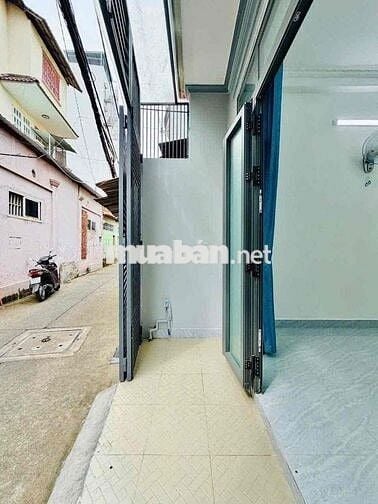 GẤP CHỈ 4.5 TỶ 4*10M -2 TẦNG - HẺM 4M PHẠM VĂN BẠCH - P15- TÂN BÌNH