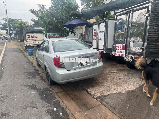 Lacetti 205 5 chỗ Việt Nam