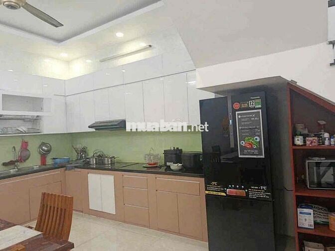 Cho Thuê Nhà P10 Full nội thất