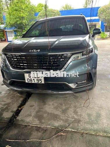 Bán xe Kia Carnival Signature 2.2 Dầu 2022