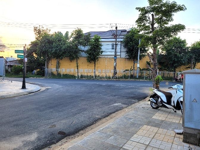 [CHÍNH CHỦ] Cho Thuê Lô Đôi Góc 2 Mặt Tiền Gần Bến Xe Quảng Ngãi