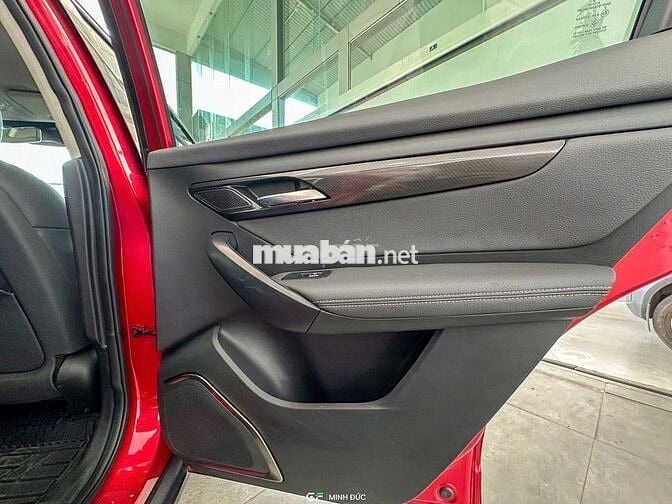 VinFast VF8 ECO 2024 Đỏ Pin Catl