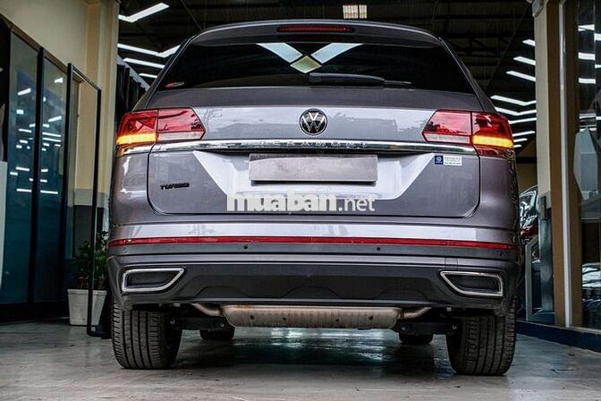 Volkswagen Teramont 7 chỗ Xám 48,000 km model 2022